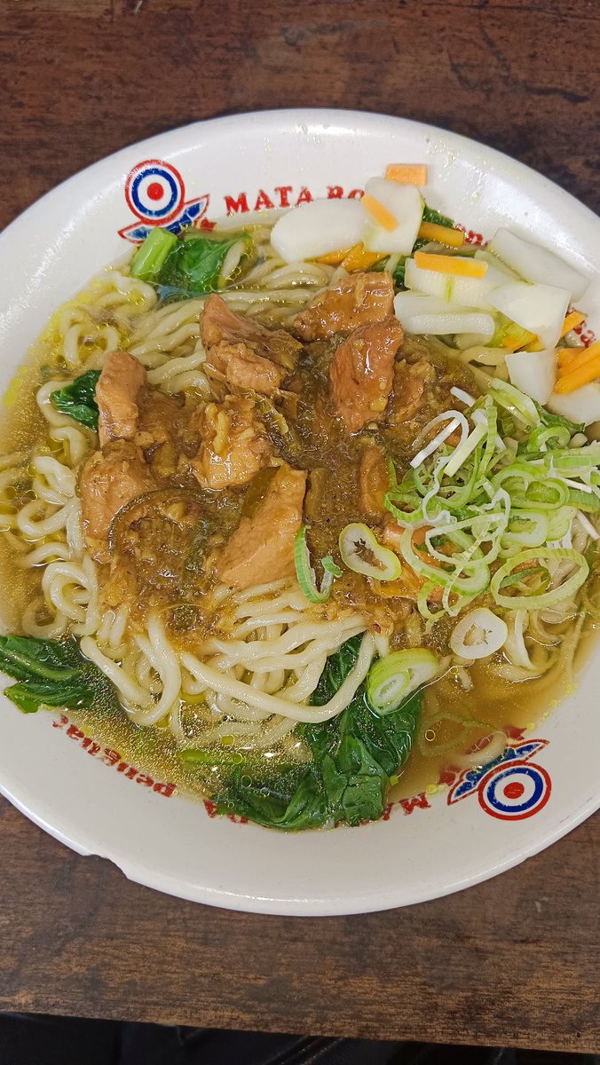 GdayStory's tweet photo. 10. MIE AYAM TUNGGAL RASA MRICAN 💯
Loc: https://t.co/i1vVbrjjo3
Berlokasi di utara PKL Mrican. Tipe mie yg kecil² dgn rasa gurih enak, ditambah dgn adanya acar makin mantap. Ada juga sate usus, cakar, kepala, dll. Mie ayam biasa 10rb, porsi pas.
#infomieayamJogja
@InfoMieAyamYK https://t.co/DhLhOsyMx1
