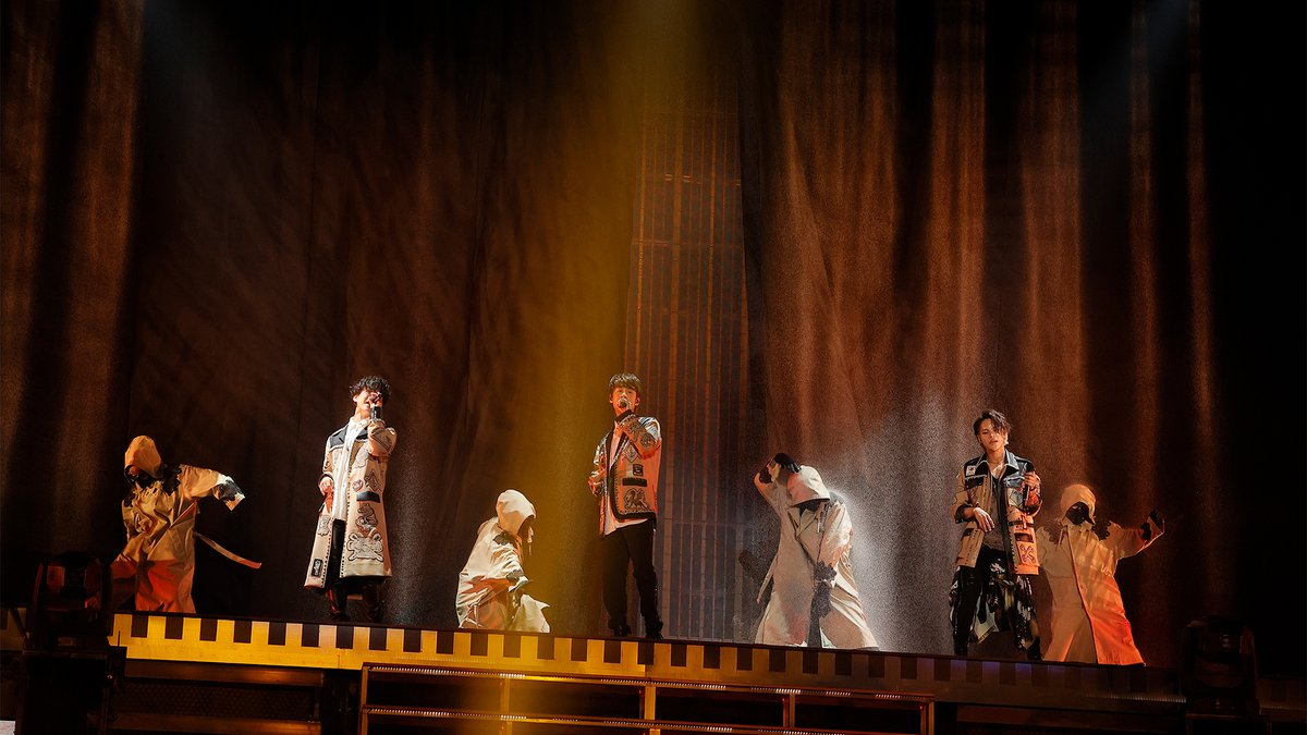 LIVE Blu-ray&DVD 発売記念💿 「KAT-TUN 衣裳展 #もっと近くでFantasia