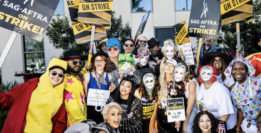 borneidentities's tweet photo. Halloween #SAGAFTRA pickets 🎃👻 at #WarnerBros &amp; #Netflix for a fair contract. One day longer, one day stronger! Proud member #SagAftraStrong 🏋️‍♀️ https://t.co/R6RyMkXhos