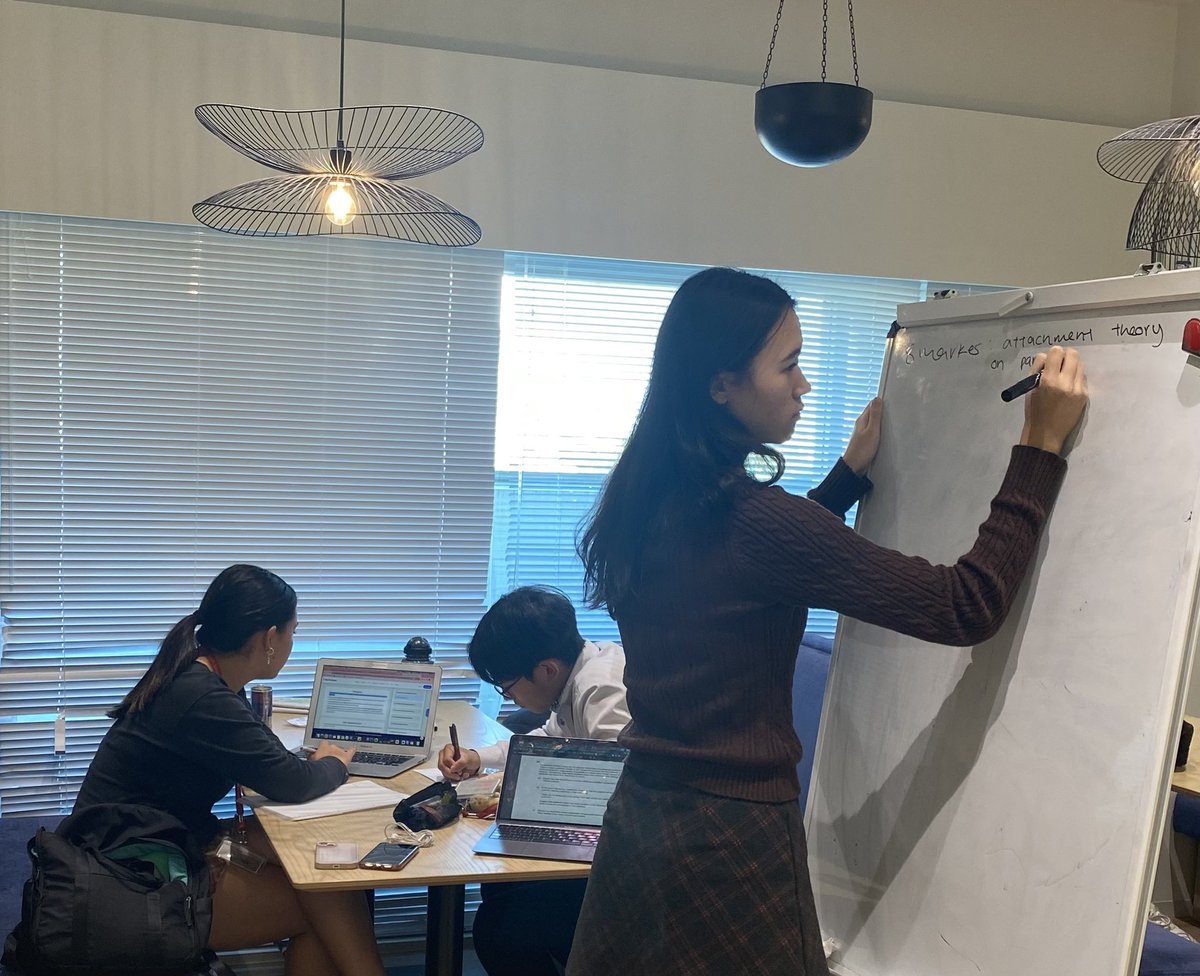 Our Year 13 students making great use of their collaborative working space for a joint revision session. <a href="/BST_Tokyo/">The British School in Tokyo</a>   #bsteducation #bstacademic