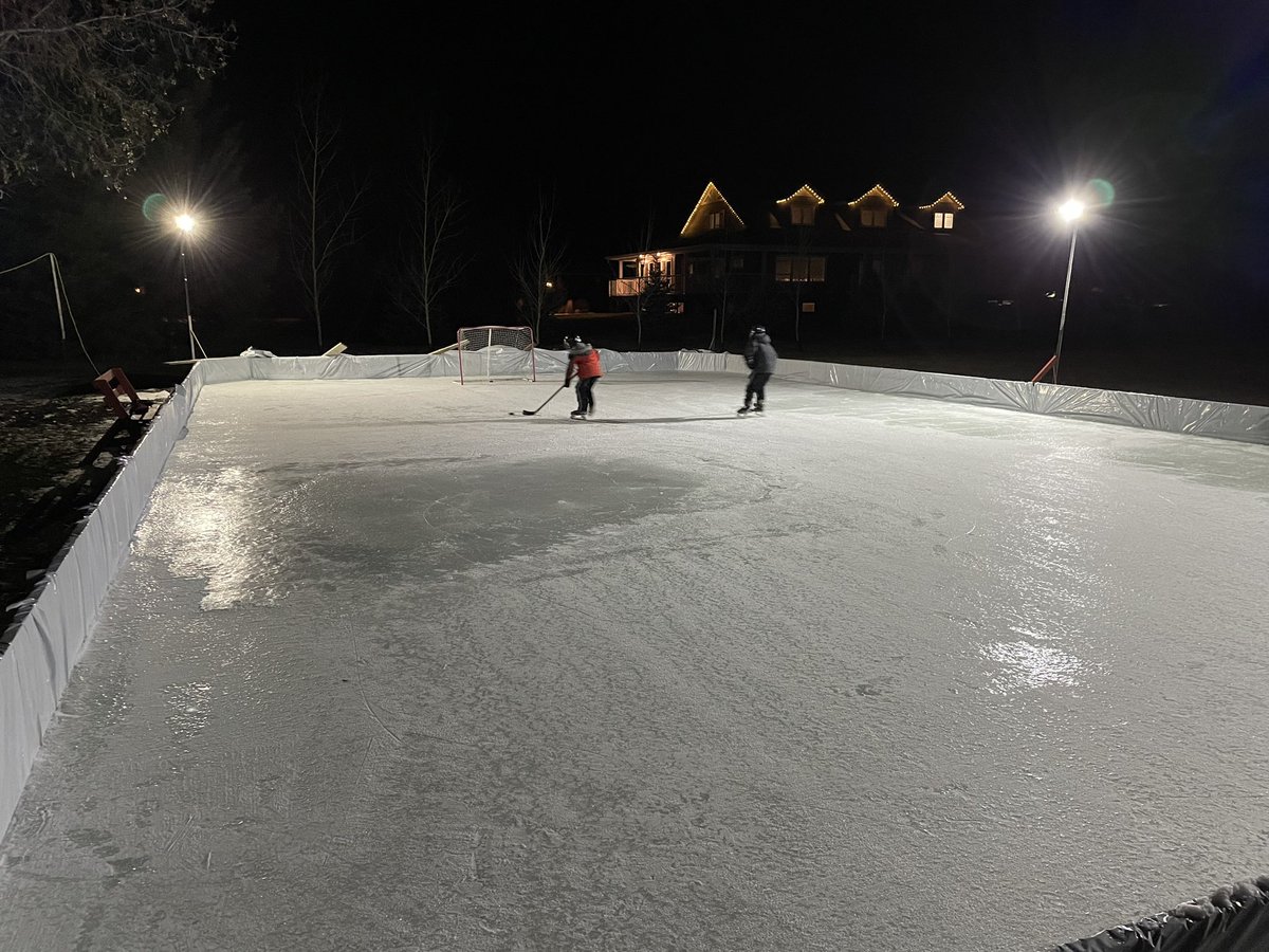 blake0415's tweet photo. A little post Halloween candy workout…might as well make the most of the cold weather. #odr https://t.co/J93XhNA5WM