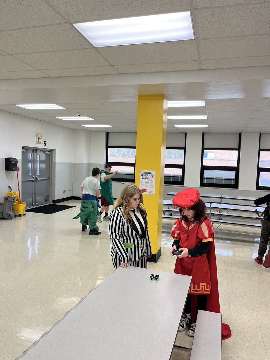 Coreen Lundquist tweet media