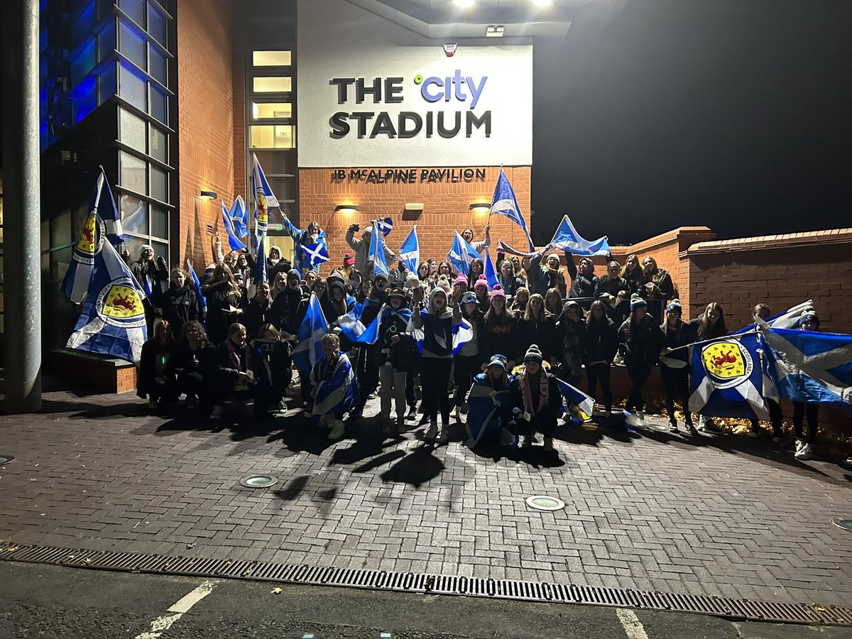 Gordon_PTG's tweet photo. Such a pleasure escorting 70 Forres Academy pupils to Hampden to watch Scotland v Netherlands Women’s football tonight. Inspiring our girls to perform and be the best they can be in sport! Inspiring performance tonight, exciting game! #DrivingAmbition ❤️⚽️❤️⚽️ @forresacademy1 https://t.co/mVPeT4gXRG