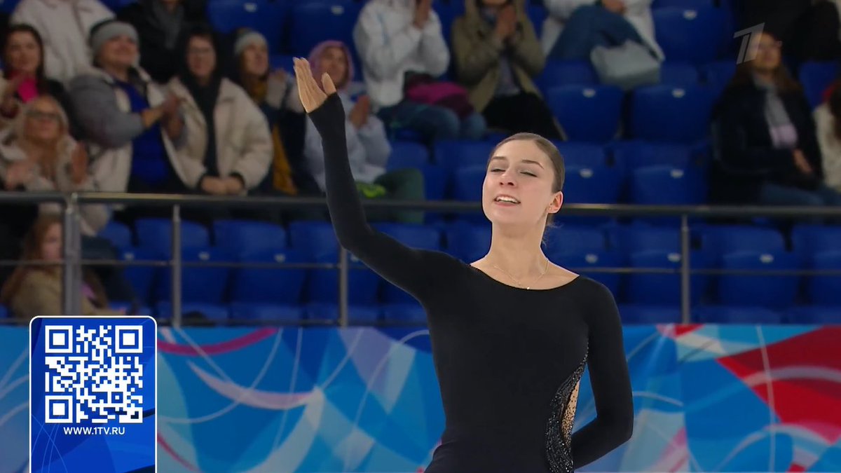 jimmbboe's tweet photo. ❤️❤️❤️ #AnnaFrolova #Figureskating❤️⛸️ https://t.co/caz9zOE7c0