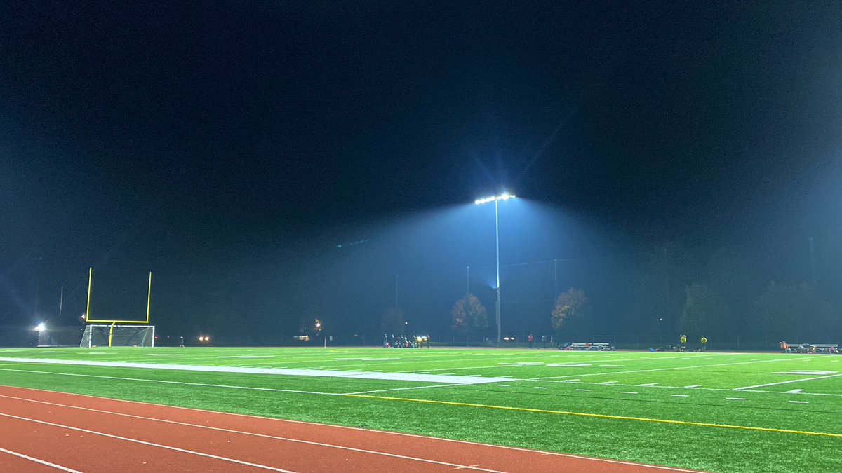 LonerganPhoto's tweet photo. At the half, Thurston trails Silverton 2-0 in the first round of the @OSAASports girls state soccer tournament at the Hamlin Middle School in Springfield.

@registerguard #opreps https://t.co/p5YUsob6dw