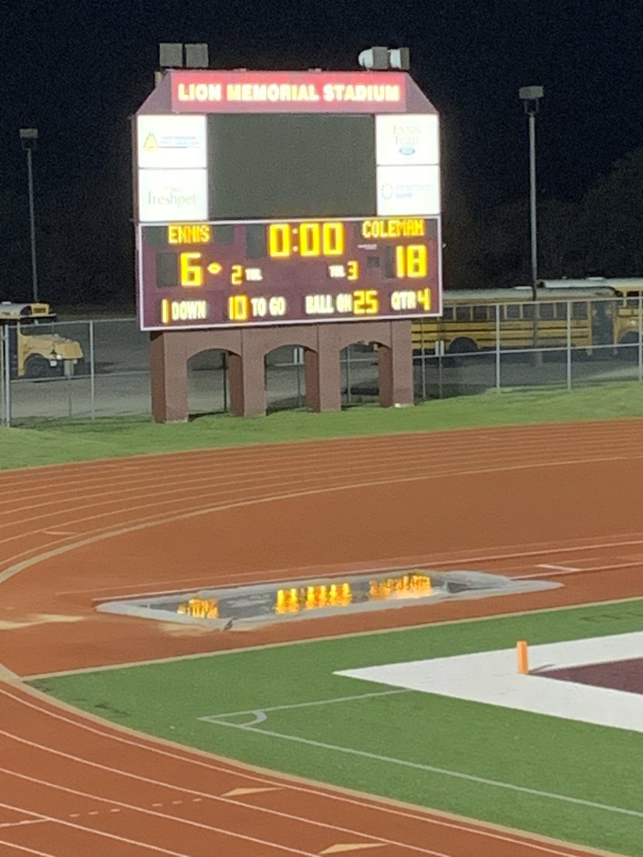 JuLee_Gee22's tweet photo. Ended my middle school season off right.. Off-season starts tomorrow time to get ready for High-school ball!! #57Out ✌🏾 https://t.co/fkVzvbKOlY