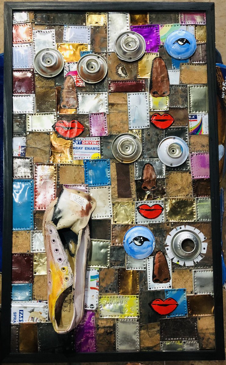Artsunvalley's tweet photo. Tittle no. 1 :” Ipo siku”
Tittle no. 2:”HOPE “

Status: AffordableArt show exhibition 
@AffordableArtKE 
@MuseumSociety 

#15thAffordableartshow https://t.co/wzkJ1sUc90