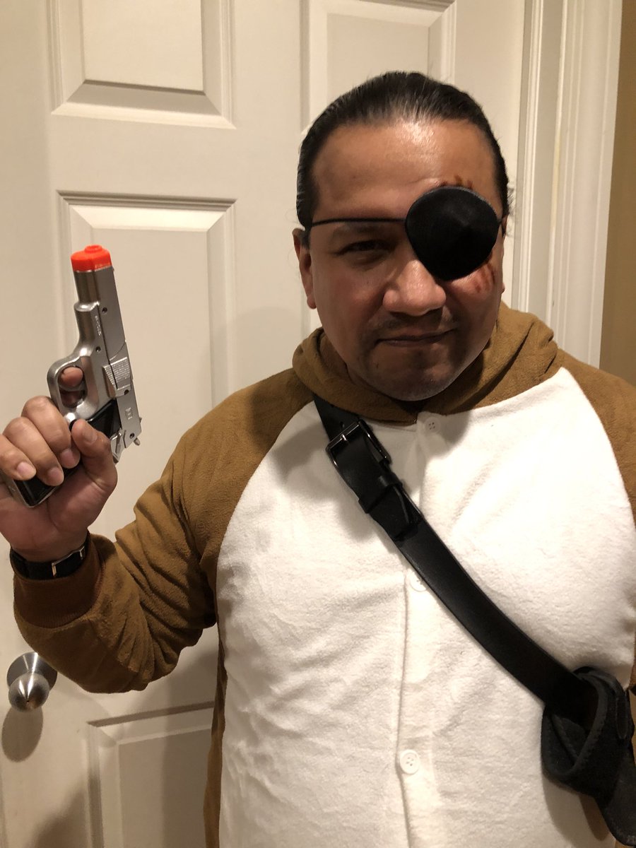 LeoII3101's tweet photo. nick furry says Happy Halloween Mothafuckas!!! https://t.co/CrQDsQ6h0E