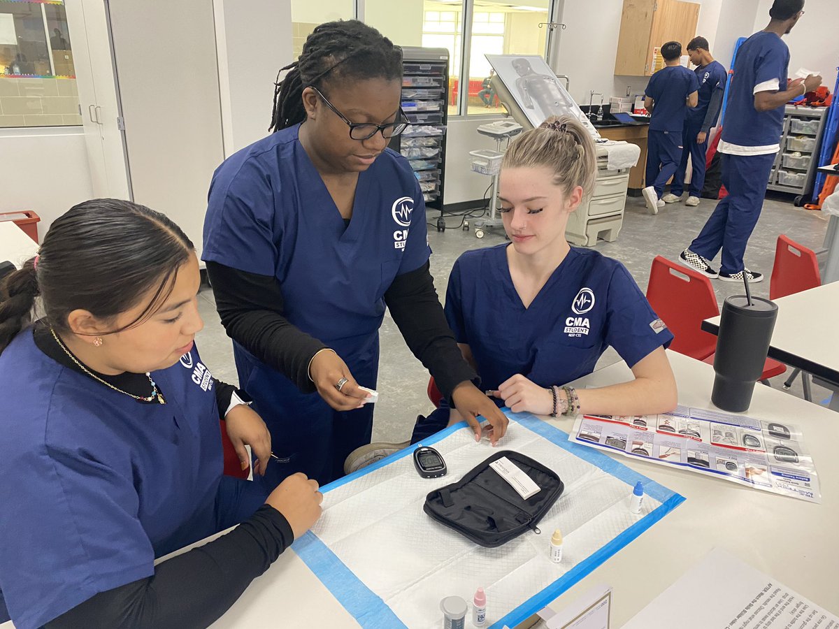 SuzyQPaylor's tweet photo. @NHSTexans Medical Assisting students are continuing to rock their skills! Today they focused on Point of Care testing performed in clinics like testing for Strep, Mono, and Pregnancy and performing a Urinalysis. I am so proud of my future health professionals! @NisdCTE https://t.co/nefCjX8hA7