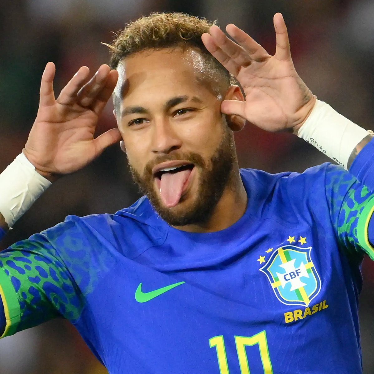 poptime's tweet photo. 🚨 URGENTE: Após confusões, traição e fofocas, noivado de Neymar e Bruna Biancardi chegou ao FIM, afirma o Correio Braziliense. https://t.co/kPBADI1Mwe