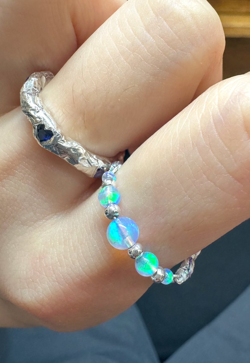 yongda_93's tweet photo. #opal #오팔 #매듭반지 https://t.co/h70sFVGEVO