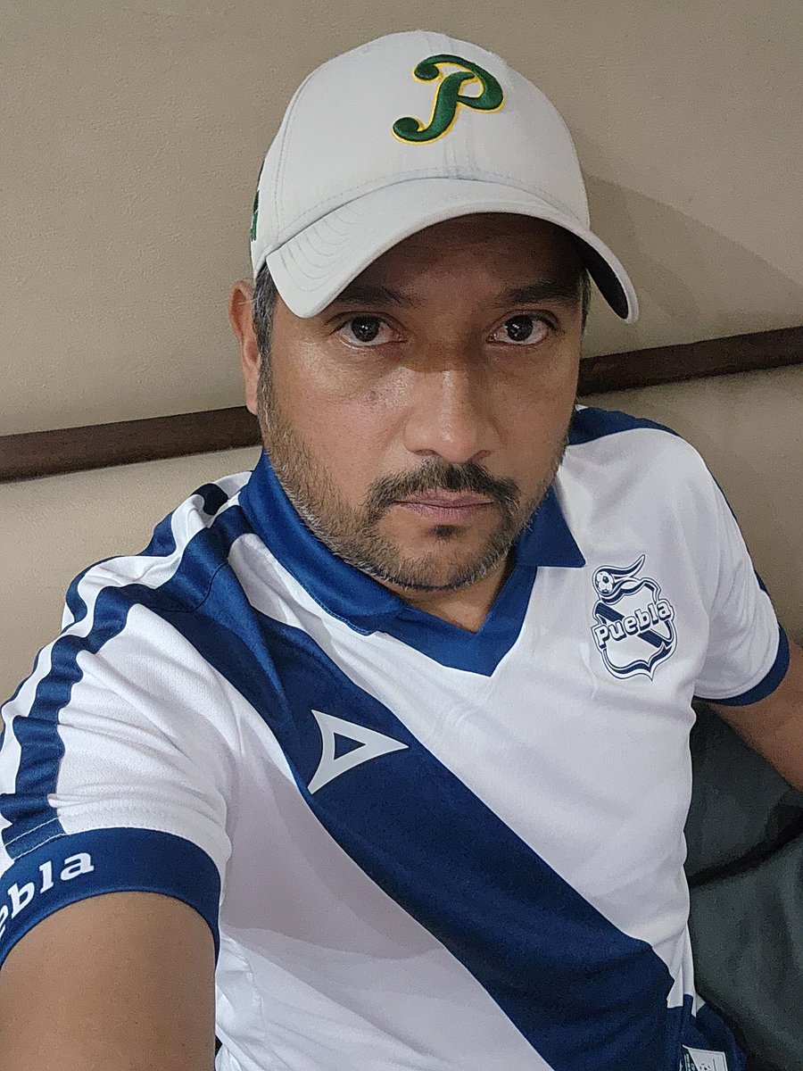 joangar's tweet photo. Ganó el @ClubPueblaMX !!!
#LaFranjaNosUne https://t.co/zSamlI2nyB