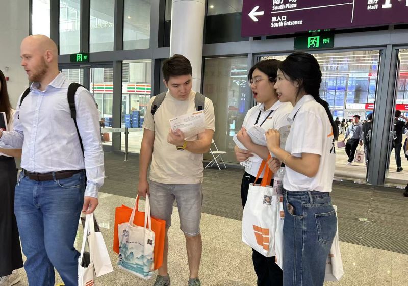 BomAiglobal's tweet photo. Welcome to 2023 South China exhibition and visit our booth 2E33.

It is the first day of the exhibition as well as a wonderful day. Thanks for your coming and nice talks with all of you！
A meet, a business opportunity, expecting the following days and more exchange with you. https://t.co/YSquvKwLoz