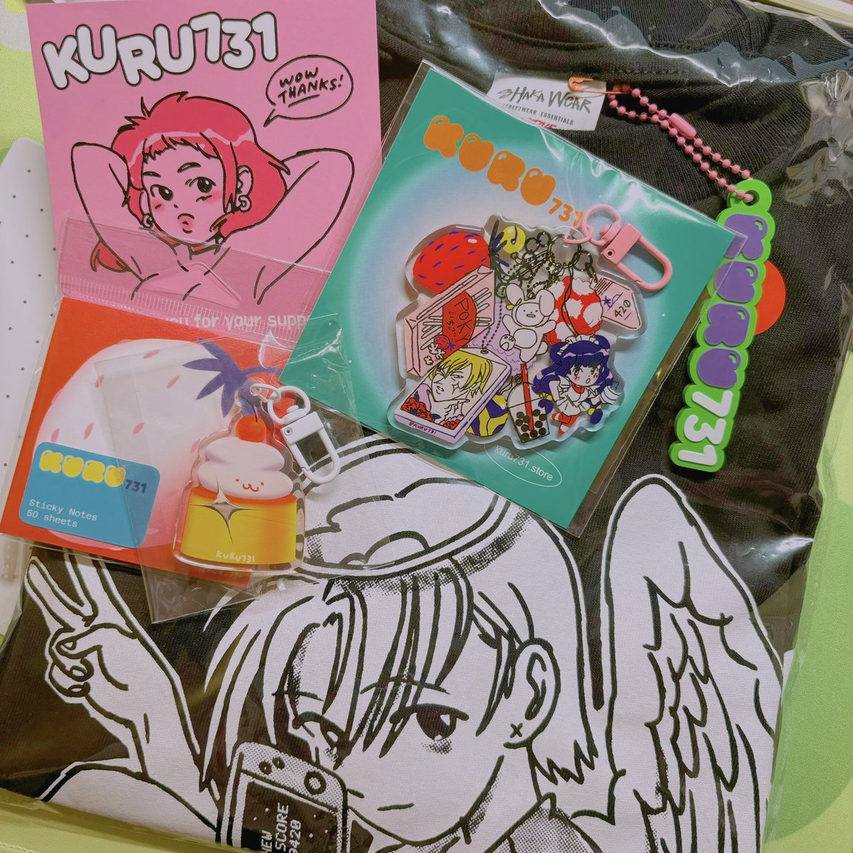 got my order from <a href="/kuru731/">Janet Sung 🍎</a>!! everything is so cute 🥹💛