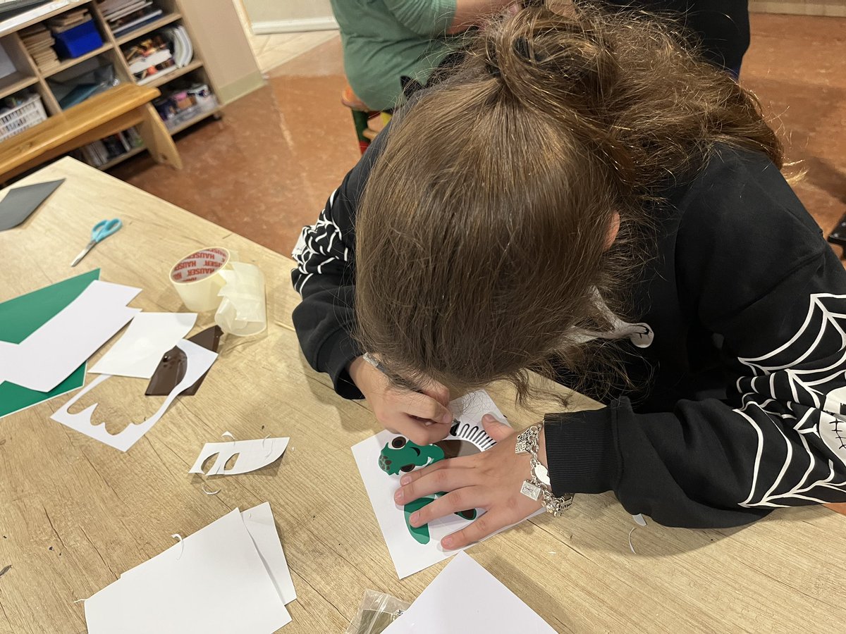 luke_james_86's tweet photo. G5 & 6 finishing up their layered laptop sticker designs. Using @Adobe Illustrator to design and @cricut to cut the stickers. Was great to see them sharpen their skills and make some rad stickers! #issedu #makered #thisisdais @daiseagles https://t.co/0PfsYFhehx