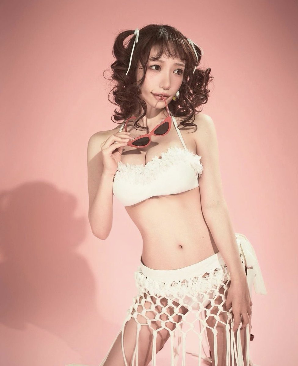 写真集『PIN-UP GIRLS』発売イベント
チケット受付中です🎫💕

〈1部〉
【開催】2023年11月11日（土）
【開場】15:50
【開演】16:00
【定員数】50名様
【会場】ソフマップAKIBA アミューズメント館8F
【集合場所】ソフマップAKIBA アミューズメント館8F

ご予約こちらから💁‍♀️
https://t.co/kv49AtGObI https://t.co/35N6PHCK07