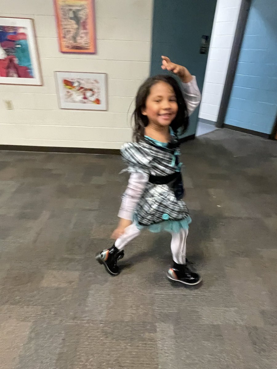 Edison School tweet media