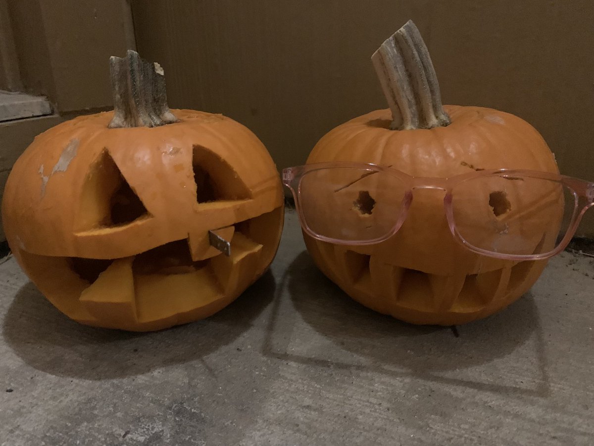 LoLOutcast's tweet photo. This is @TahlexX and my first Halloween together. We didn’t dress up or anything but we did carve some good looking pumpkins 👀 https://t.co/zy0hHCK7IS