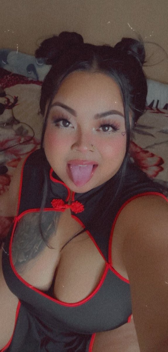 damnitzlea's tweet photo. @MissGinaDarling 🥢 https://t.co/WU61tuOADS