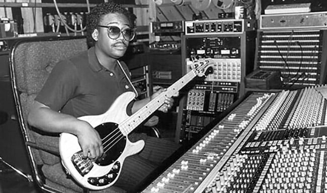 I know many celebrate Halloween. But it's been 'Bernard Edwards Day' 4 me! 
Happy bday #basshero