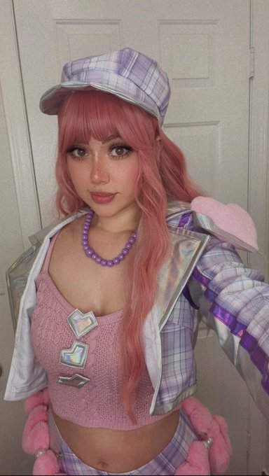 Heartthrob Caitlyn cosplay @LeagueOfLegends https://t.co/HAaLubJm4w<a class="tags" target="_blank" title="On Twitter" href="/?out=eyJ0eXAiOiJKV1QiLCJhbGciOiJIUzUxMiJ9.eyJpYXQiOjE3MjE1NDE5NjMsImlzcyI6InR3cG9ybnN0YXJzLmNvbSIsIm5iZiI6MTcyMTU0MTk2MywiZXhwIjoxNzUzMDc3OTYzLCJyZWRpcmVjdF91cmwiOiJodHRwczovL3R3aXR0ZXIuY29tL0xlYWd1ZU9mTGVnZW5kcyJ9.Htuq8vNJB414xYLnGSFcE6JY63FIThojARLO8K53HED5U7j1ZHpSzraeUzKngO6APbVPDMjS30U5gZ76_68bGQ">@LeagueOfLegends</a>