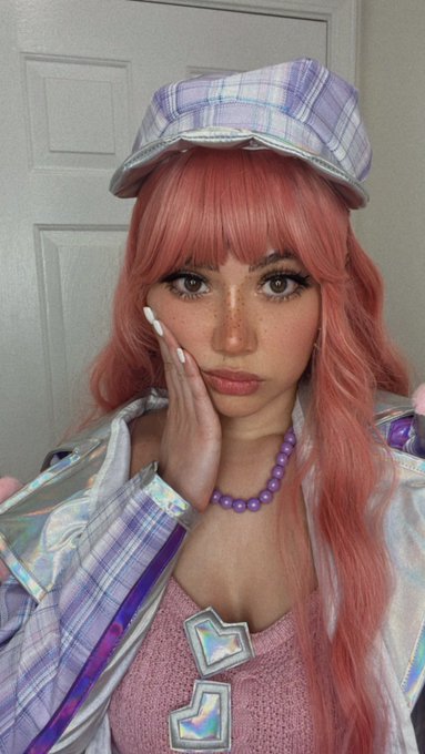 Heartthrob Caitlyn cosplay @LeagueOfLegends https://t.co/HAaLubJm4w<a class="tags" target="_blank" title="On Twitter" href="/?out=eyJ0eXAiOiJKV1QiLCJhbGciOiJIUzUxMiJ9.eyJpYXQiOjE3MjE1NDE5NjMsImlzcyI6InR3cG9ybnN0YXJzLmNvbSIsIm5iZiI6MTcyMTU0MTk2MywiZXhwIjoxNzUzMDc3OTYzLCJyZWRpcmVjdF91cmwiOiJodHRwczovL3R3aXR0ZXIuY29tL0xlYWd1ZU9mTGVnZW5kcyJ9.Htuq8vNJB414xYLnGSFcE6JY63FIThojARLO8K53HED5U7j1ZHpSzraeUzKngO6APbVPDMjS30U5gZ76_68bGQ">@LeagueOfLegends</a>