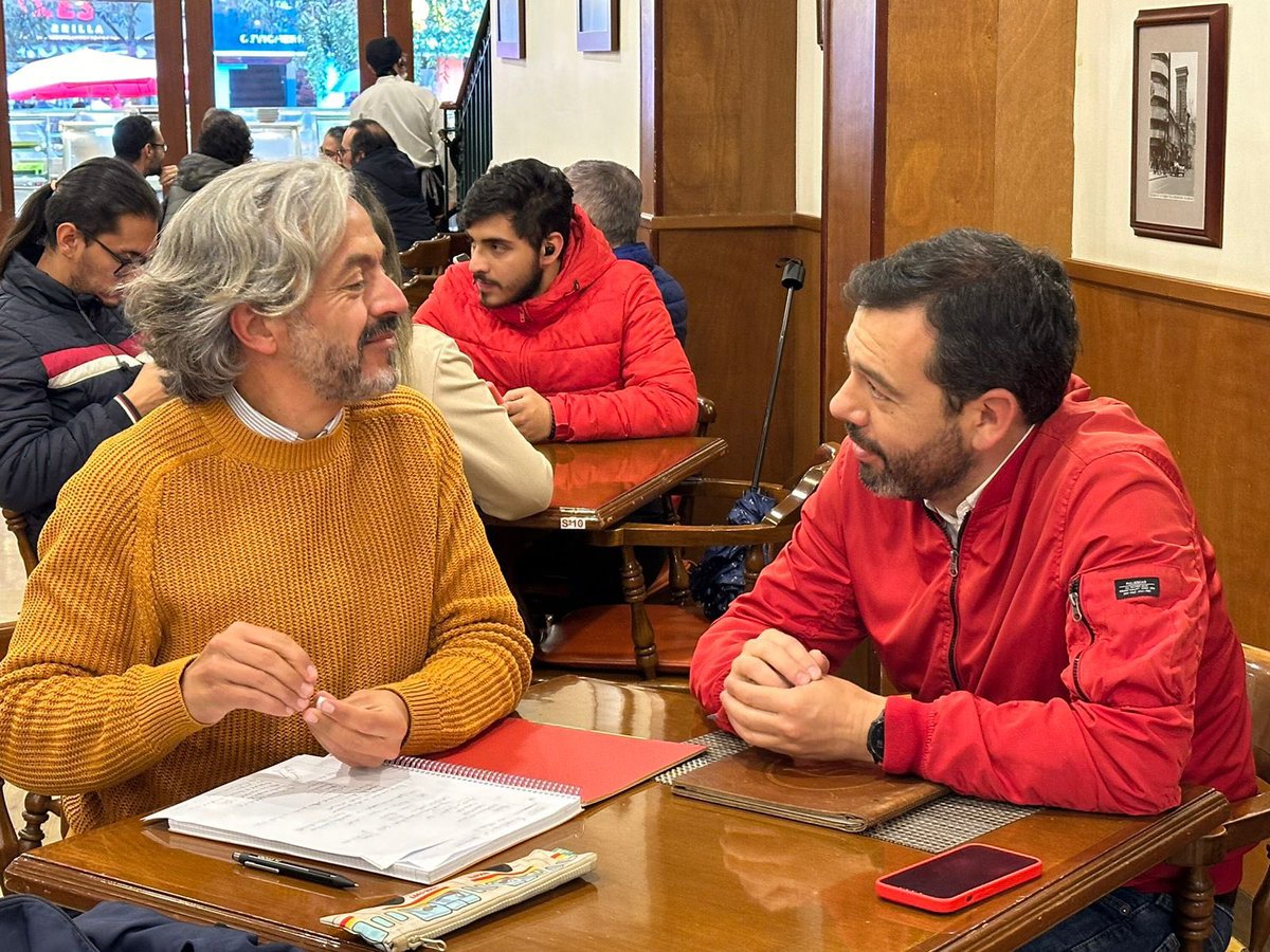 Nryes15's tweet photo. Se puede construir desde la diferencia. Gran mensaje,  ilusiona el futuro de Bogotá 🚩🙌🏼@CarlosFGalan @JDOviedoA https://t.co/Q8EzoU8Rsw