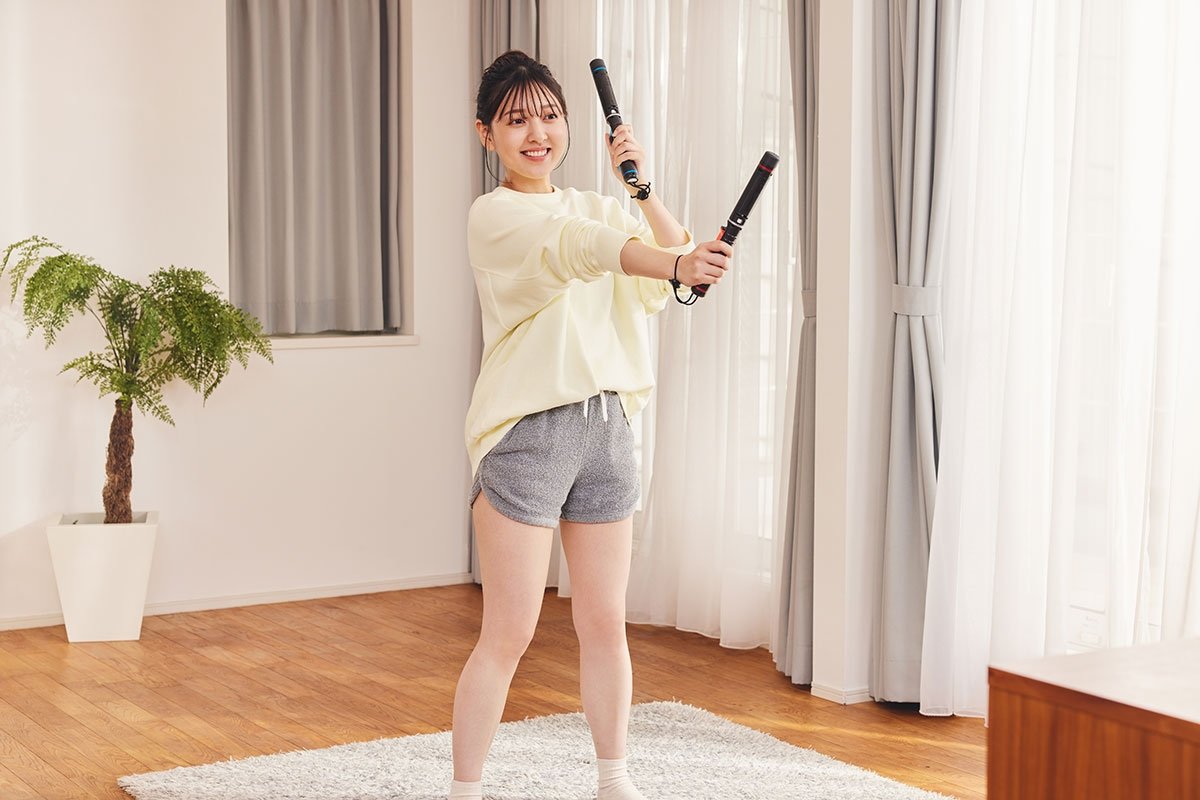 NINTENSHIELD's tweet photo. 반다이 토이 디비전
닌텐도 라이선스 상품
'태고의 달인
피트니스 북채 for 닌텐도 스위치'
2023년 12월 7일 발매 / 3,300엔

■북채에 무게추를 넣어 Joy-Con 모션 조작 시 피트니스 운동 효과
・21g / 16g 동이 딱이 무게추 각각 2개 포함
■북채 끝 '타격감 기믹'으로 실제 연주 감각 재현
■닌텐도 스위치용 태고의 달인 시리즈에서 사용 가능
・태고의 달인 Nintendo Switch 버~전!
・태고의 달인 쿵딱! 두 가지 RPG 대모험
・태고의 달인 쿵딱! 원더풀 페스티벌
■태고의 달인 쿵딱! 원더풀 페스티벌에 이번 겨울 '쿵딱쿵 피트니스 모드' 추가 예정
・리듬에 맞춰 두드리고 소비 칼로리 체크
・원더풀 페스티벌용 신곡 / 동이 의상 특전
(* 다운로드 코드는 한국판 게임과 호환되지 않을 수도 있습니다)

▷상품 소개 페이지(일본어)
https://t.co/qe8NIOHUJE
▷일본 amazon 예약 구매 링크
https://t.co/3DD1uJtlR1