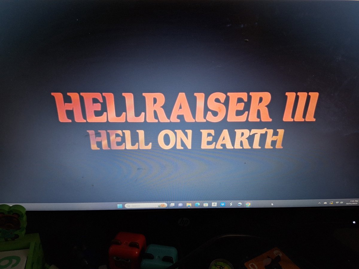 LindaakaTheGam1's tweet photo. Last film for the month. #FaceYourFears and #Halloween was fun. #hellraiser3hellonearth #hellraiser https://t.co/rZX7VIkMJP