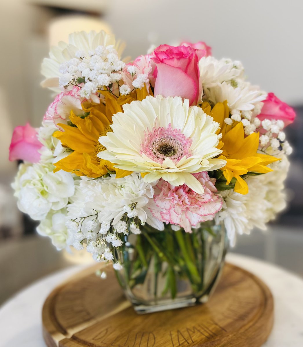 Bubble bowl flower arrangement #birthdayflowers #florist #designedforyou