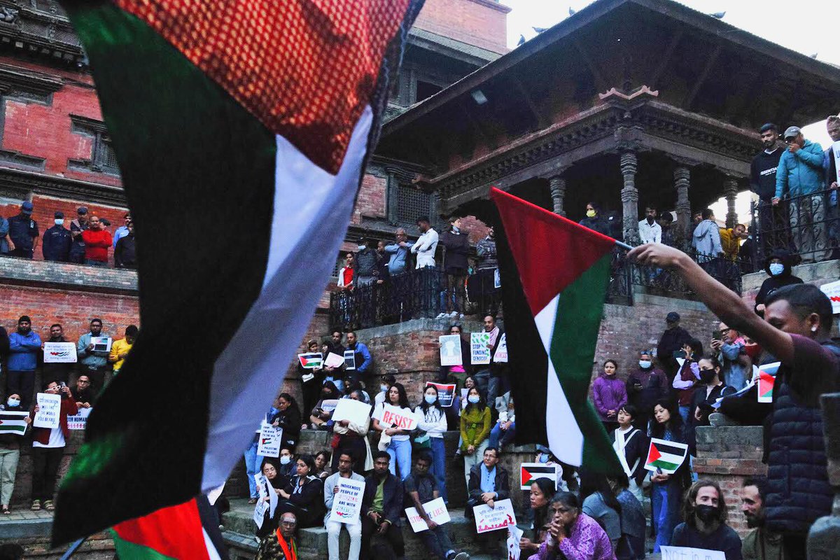 NepaliTimes's tweet photo. On Tuesday, Nepali youths gathered at Patan Darbar area to condemn the current situation in Palestine and demand an immediate ceasefire.
Photos: Suman Nepali https://t.co/n4YOQCdHdp