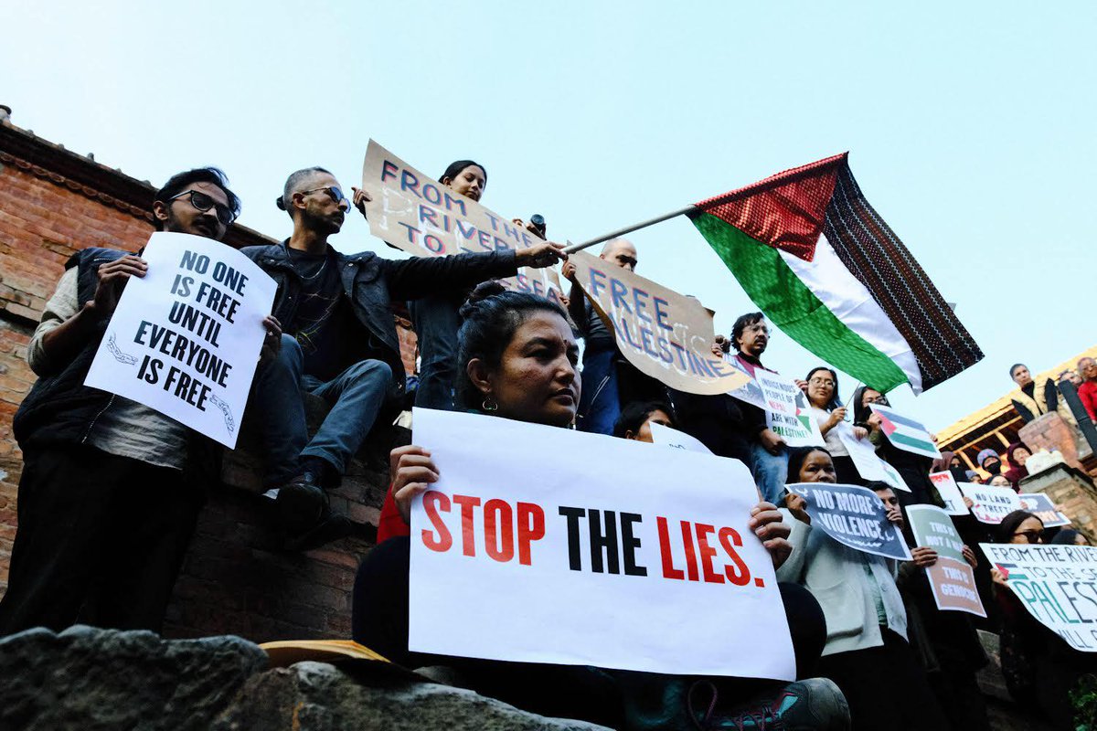 NepaliTimes's tweet photo. On Tuesday, Nepali youths gathered at Patan Darbar area to condemn the current situation in Palestine and demand an immediate ceasefire.
Photos: Suman Nepali https://t.co/n4YOQCdHdp
