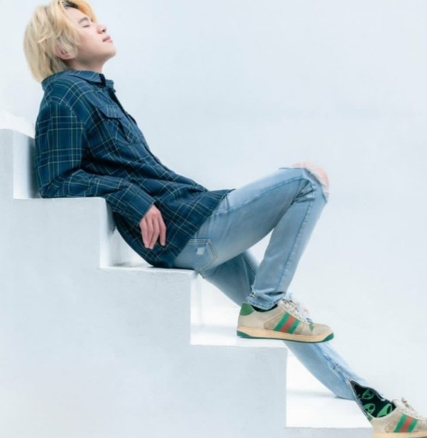 aOFZycHWGCUoFC3's tweet image. จากนี้จนนิรันดร์
🎶จะเป็นคนดูแลเมื่อเธอล้มจะเป็นลมโอบเธอเมื่อร้อนใจกี่ปัญหามากมายเพียงใดเรามีกันไม่แพ้ต่อไปนี้สัญญาจะเกิดอะไรกับเธอแล้วแต่คนๆนี้ไม่มีวันจะหายไป.
I'll be with you no matter what happens I'll be there by your side.
#คนของแปลน รักและอยู่ข้างๆแปลนเสมอครับ
🙏เจ้าของภาพ