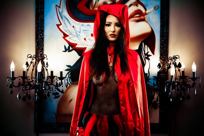 To see the #devil get naughty&hellip;.join my VIP OnlyFans at:  https://t.co/PKjclvkU3U  Hotter than hell 🔥😈<a href="/tag/devil"class="tags">#devil</a><a href="/tag/angeldark"class="tags"><span>#angeldark</span></a>
