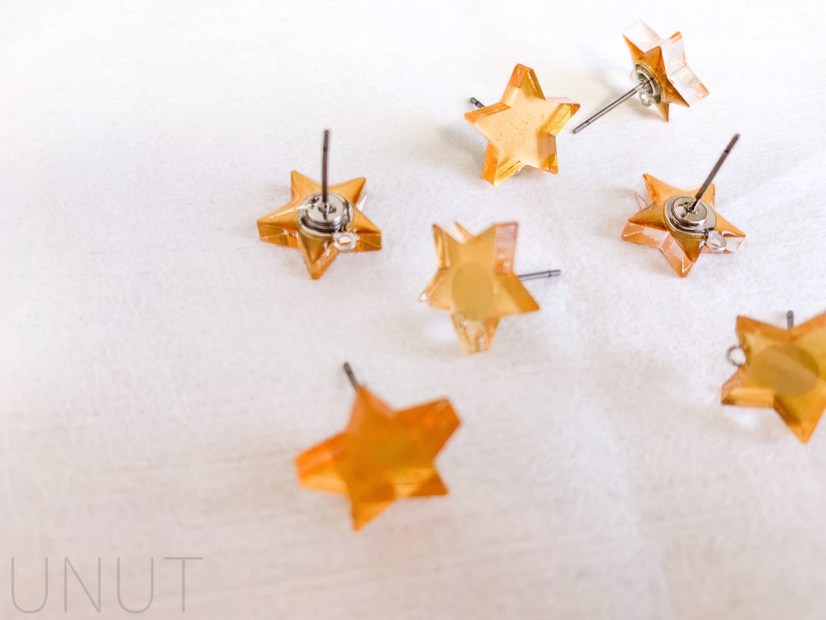 2cdesignlab's tweet photo. 𓃹誠意作成中です！

https://t.co/tfwhJQTTM1

#unut #art #artwork #acssesories #acssesoriesdesign #piercedearring #christmas #クリスマス #ピアス #プレゼント https://t.co/HAGPeWSVEu