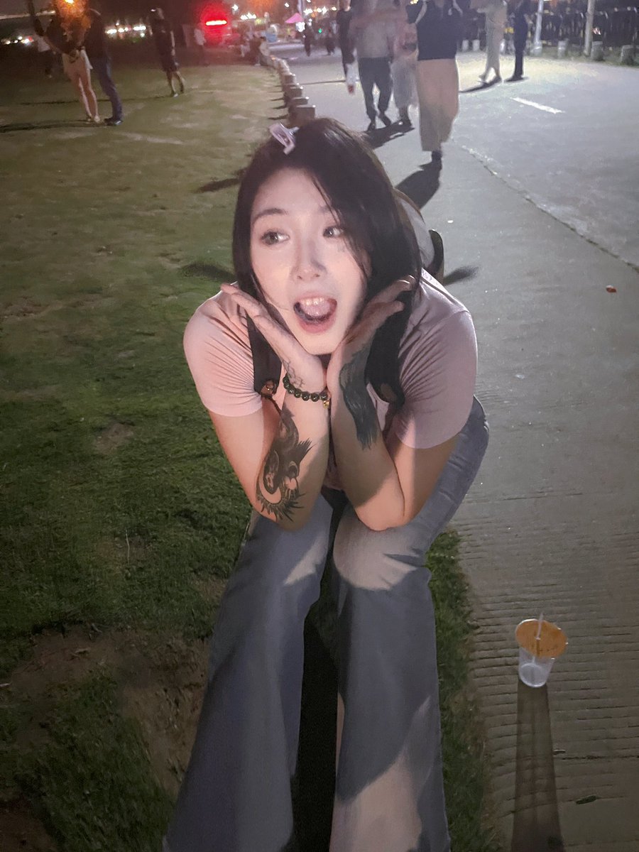 入门吗？老公老公～ https://t.co/ipNIgUgBW1