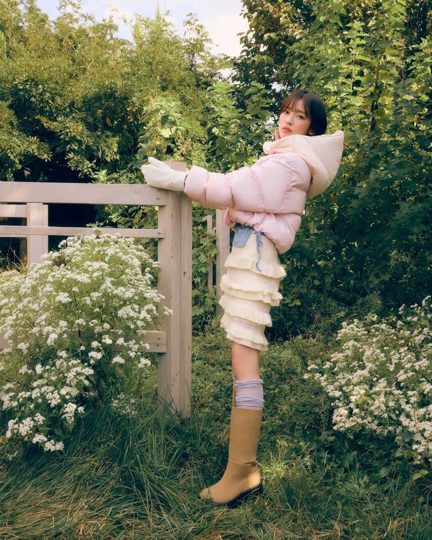 beamjiim's tweet photo. Arin. W concept Instagram. #오마이걸 #OhMyGirl https://t.co/AgDvYXVeW3 https://t.co/7Ikm2ftD46