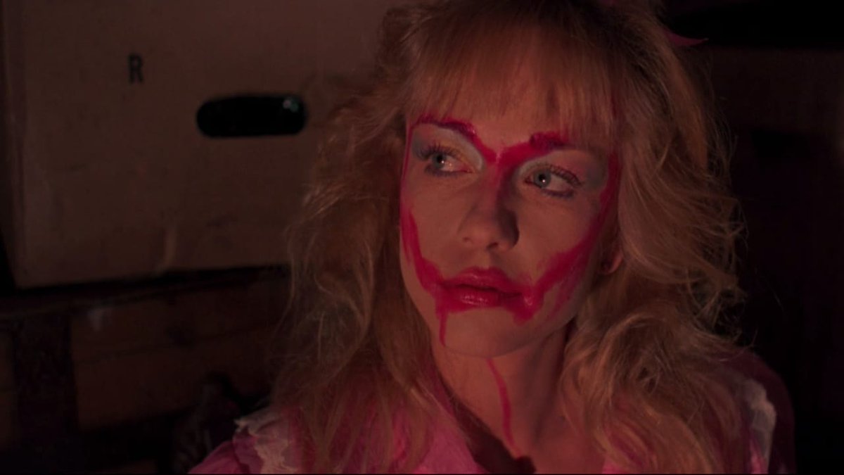 DanLeNatural's tweet photo. Went with Night of the Demons for the big Halloween Night #31DayHorrorChallenge finale! Another awesome year of October movies, thank you very much @NOFSpodcast!
Excited to see what mini holiday challenge plans you have for us :)
#All1sts #NightmareonFilmStreet #notmypics https://t.co/V34sLawmeI