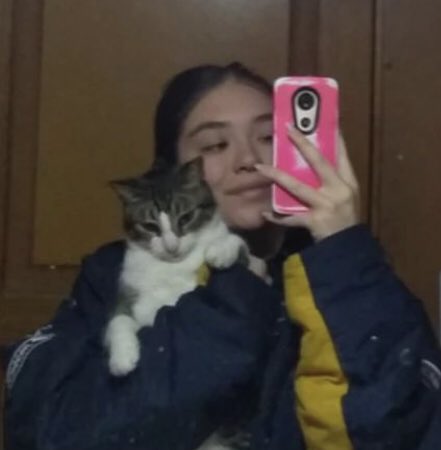 sunflowerclips's tweet image. 17 años no va a ver a taylor signo cancer