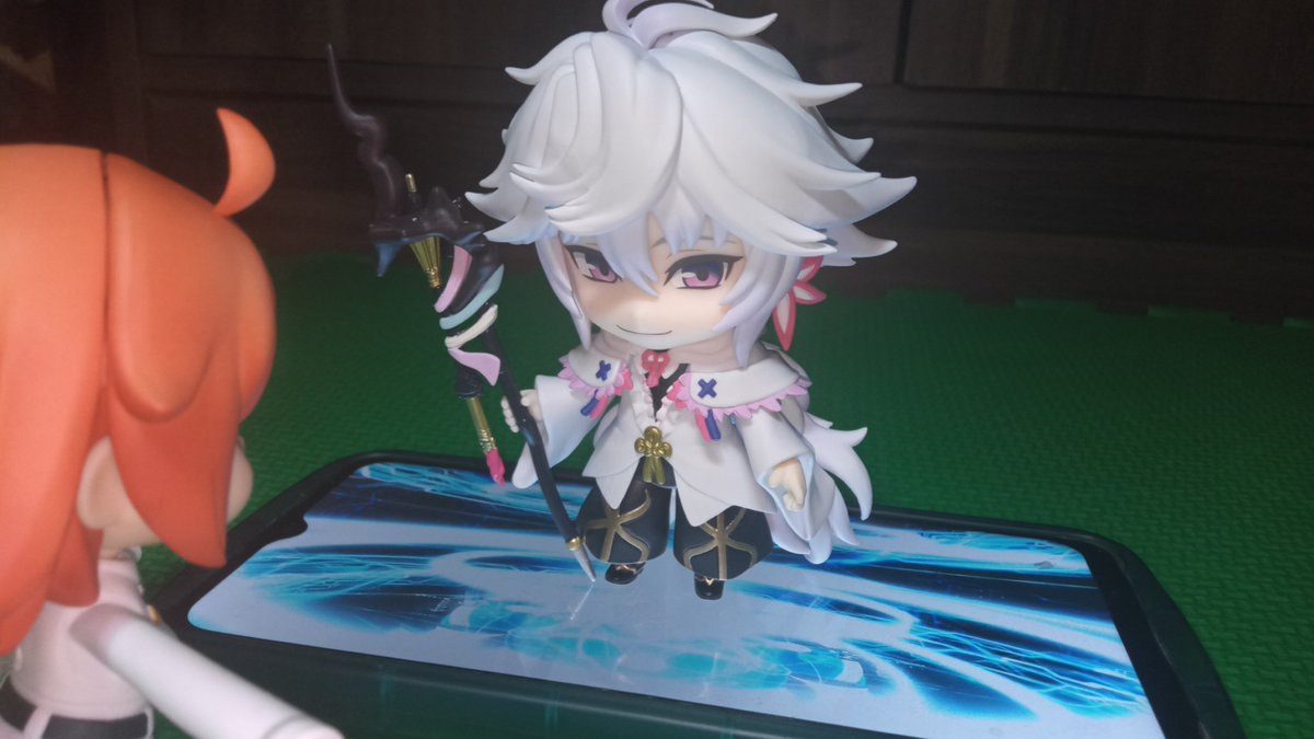 Sooo, this has been a thing since I started working in the hospital. I log in, leave a memelin for <a href="/chinposamuraii/">Switch 🪽</a>, and then I leave. 😂

HOW TO SUMMON MERLIN
(Nendo version)