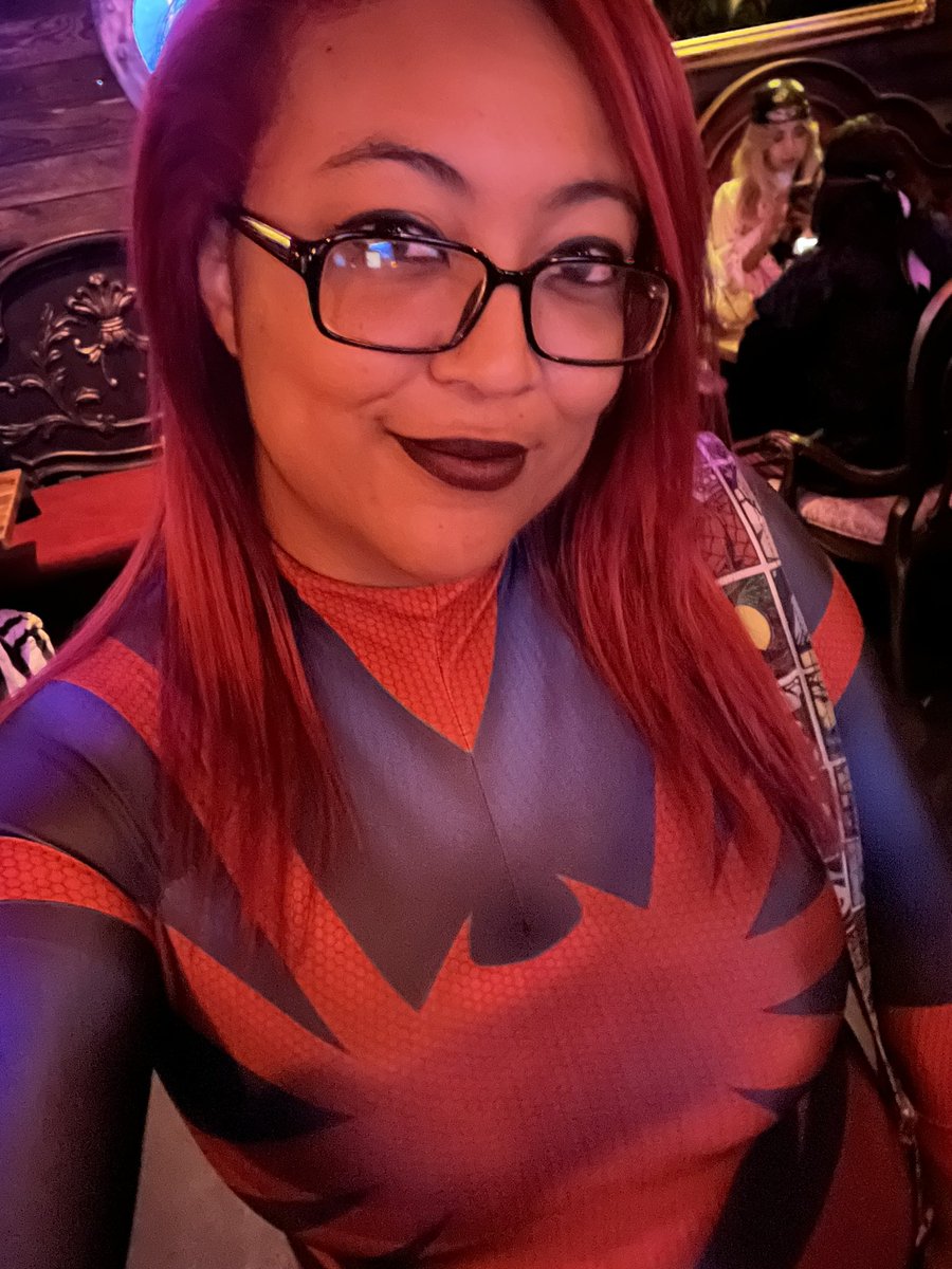 vellitharra's tweet photo. Look who I revived, and this time with my OWN red hair πππ½π½ #ScarletMJ @FooRay happy meowlloween πΈπ€π½πΈοΈπ·οΈ https://t.co/U8k4uLAhzX