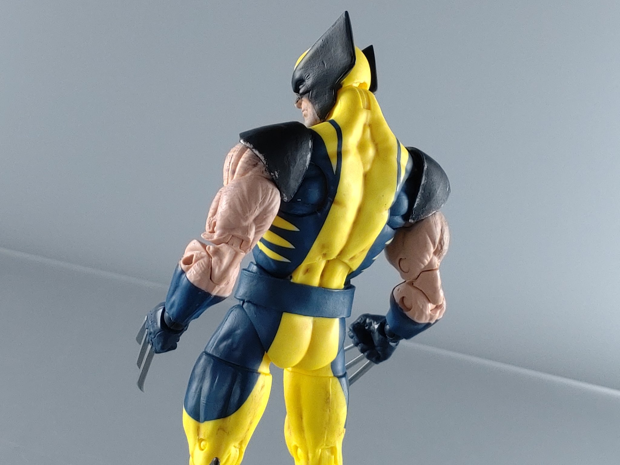 マーベルレジェンド ウルヴァリン カスタム - メルカリ