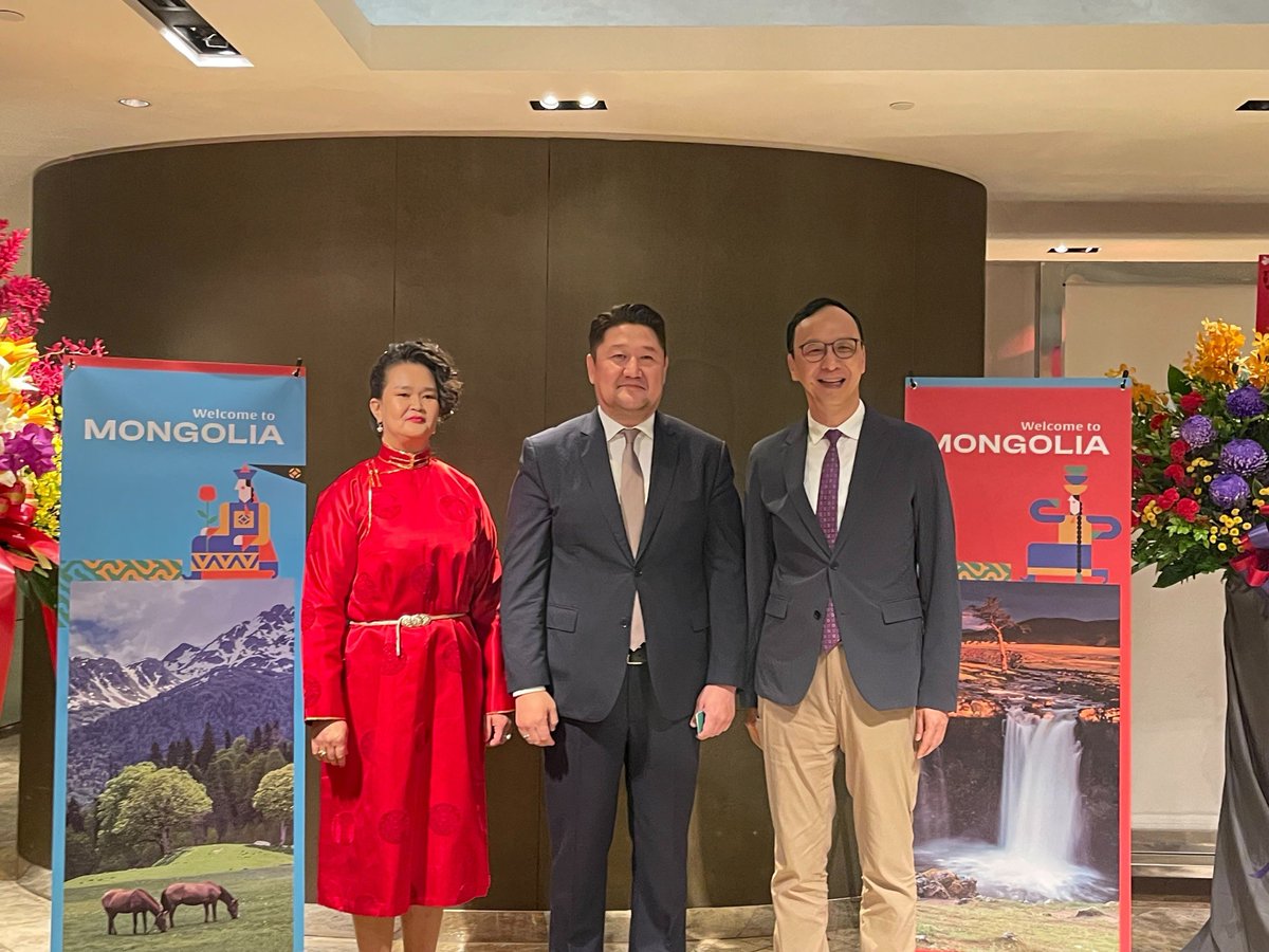 kuomintang's tweet image. Delighted to participate in #Proclamation Day of Mongolia Reception! We sincerely look forward to deepening collaboration &amp;amp; solid friendship b/w #ROC (Taiwan) 🇹🇼 &amp;amp; #Mongolia🇲🇳 🤝