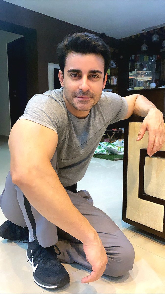 Congratulations my friend, you deserve the best of the best!!!
You are the greatest, as a person and as an artist, that is why we love and admire you so much!!!
A huge greeting and again congratulations from my Argentina 🇦🇷!!!
<a href="/gautam_rode/">Gautam Rode</a> 💖👑
#25YearsOfGautamRode
#GautamRode
