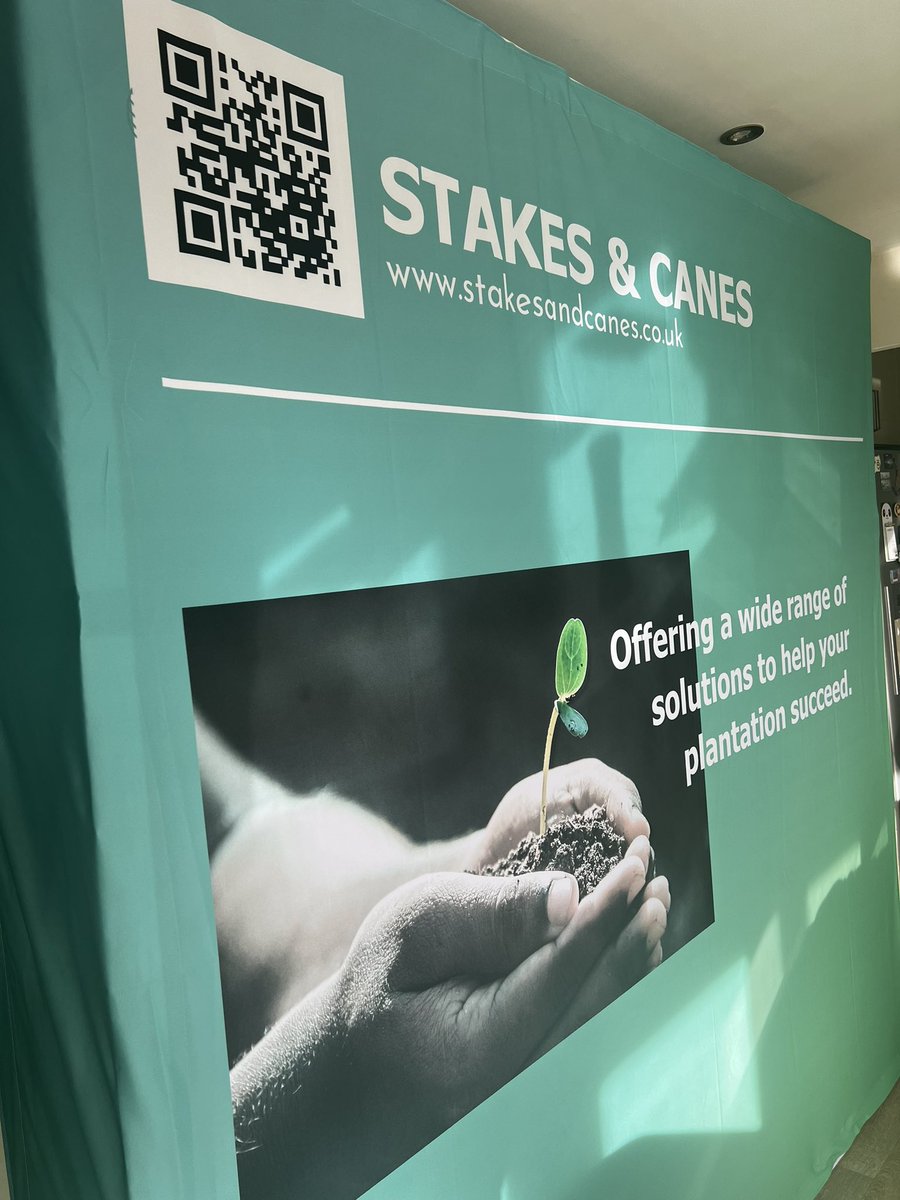 StakesAnd's tweet photo. Our new banner has arrived and ready for the @VineyardMagGB Vineyard and Winery Show on 22nd November in Kent. Call in to our stand for a chat and a Jaffa Cake 😀🍷#viticulture #vinyardshow https://t.co/qEGdxx1oqH
