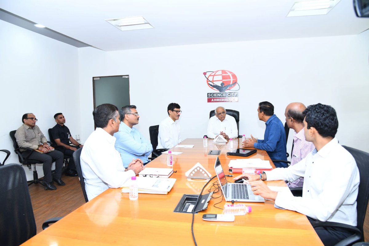 CMO Gujarat tweet media