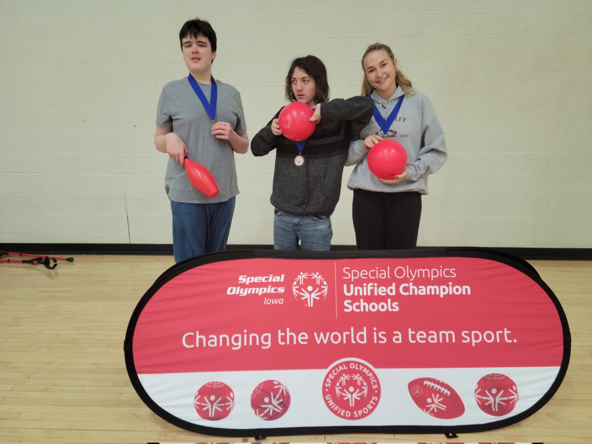 UHSPhysicalEd's tweet photo. Congratulations to our Special Olympic Unified teams for qualifying for state Bowling!
#PEOPELPE https://t.co/uFjTl0bcuy