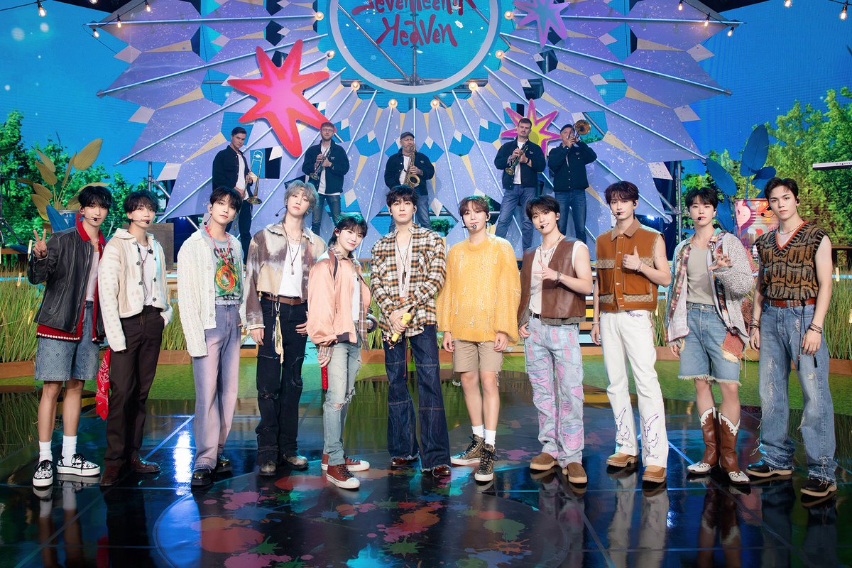 [17'S] #쇼챔피언

1위의 영광을 모든 캐럿에게!💎

#캐럿들_아낀다_1위_만세⚡️
#쿵치팍치_쿵쿵치팍치_예!😆