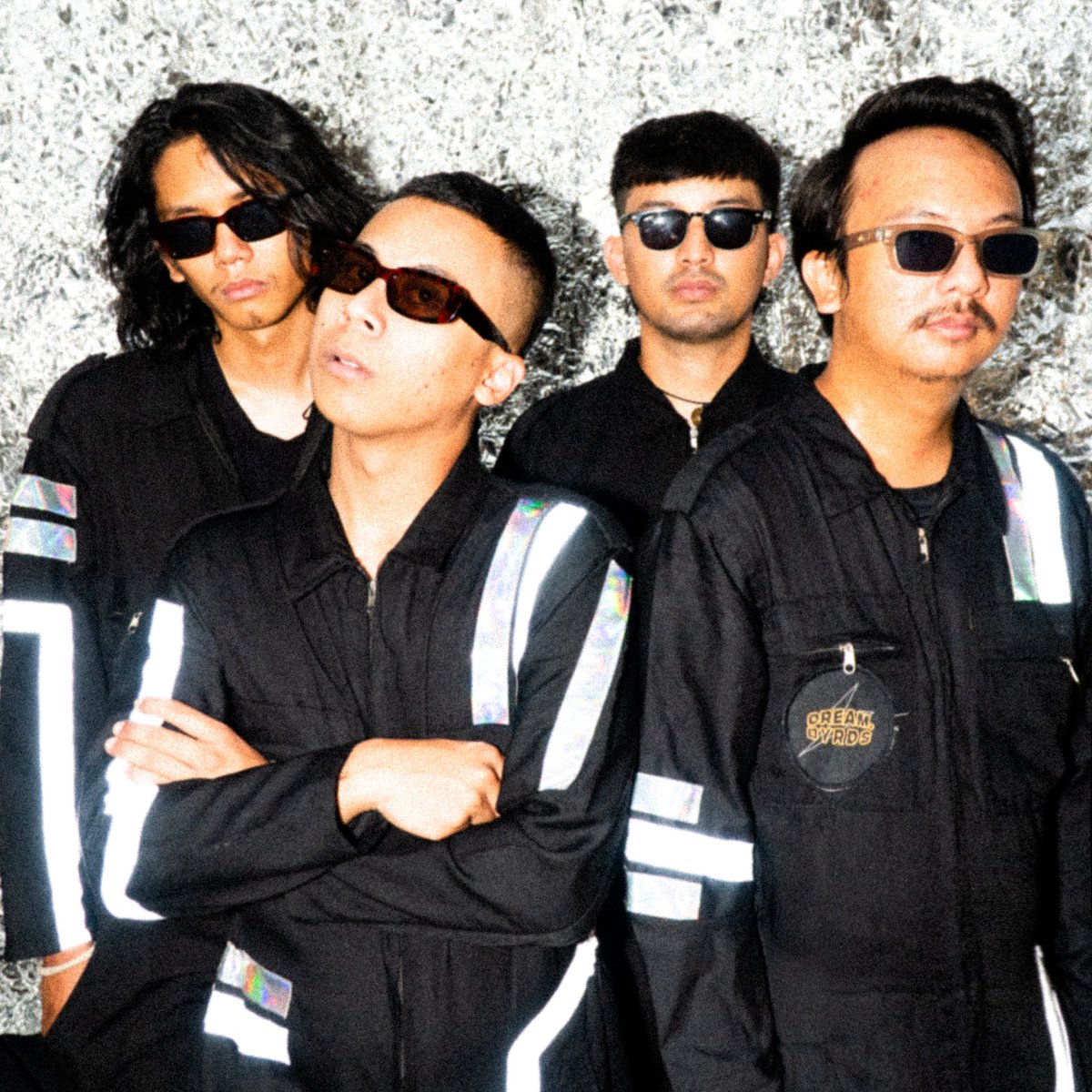 Penetrasi siap dilaksanakan kembali. Bersiap-siap lah untuk merasakan energi yang akan menyambar kalian di lantai dansa. Sampai jumpa di hari pementasan !!! 💃🕺

Photographer : Bagus Wibowo
Art : Kevin Febia &amp; Kavin Alfayadh
Behind the scenes : Huda

#dreambyrds
#erabaru