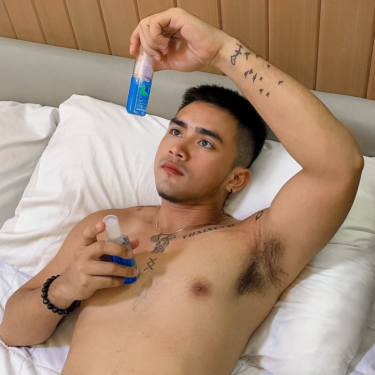 senyoritoEDS's tweet image. The First Multi-Purpose FDA Registered Lubricant in the Philippines! Now available at Mercury Drug Stores, Watsons, Rose Pharmacy, Lazada and Shopee nationwide, PH

Available in 35ml sachet, 10ml pocket pump and 100ml pump!